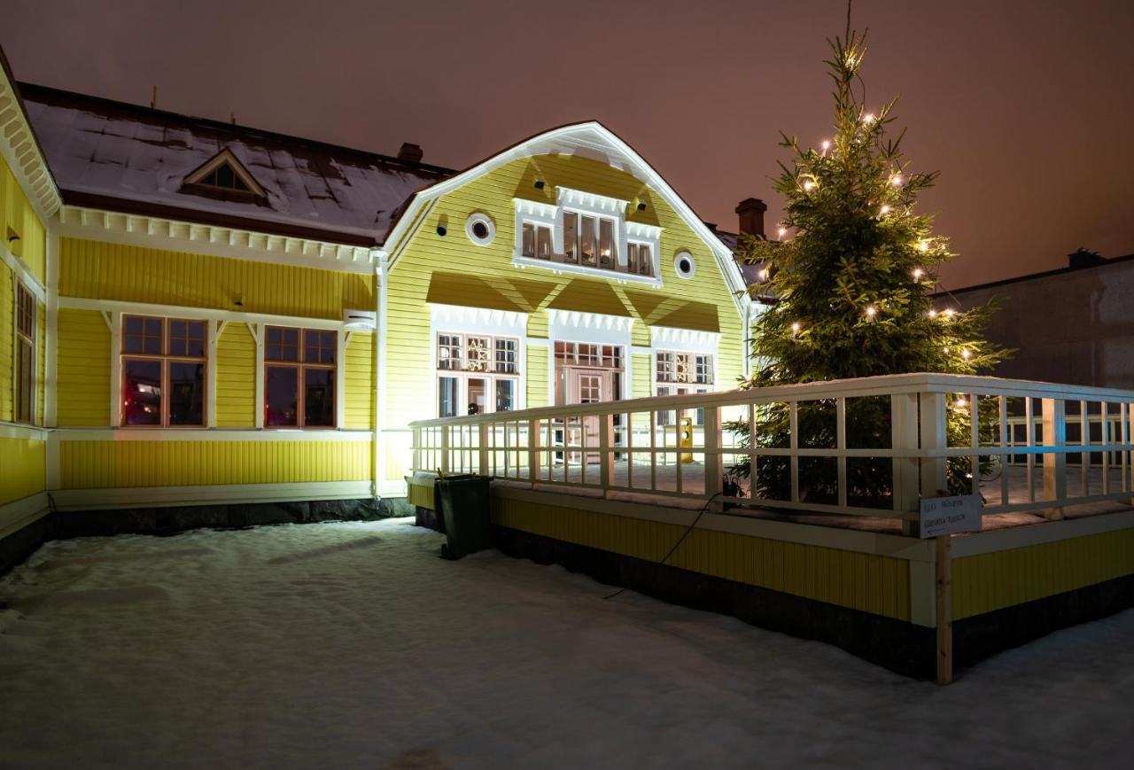 De Gamlas Hem Hotel & Restaurant Oulu Exterior foto